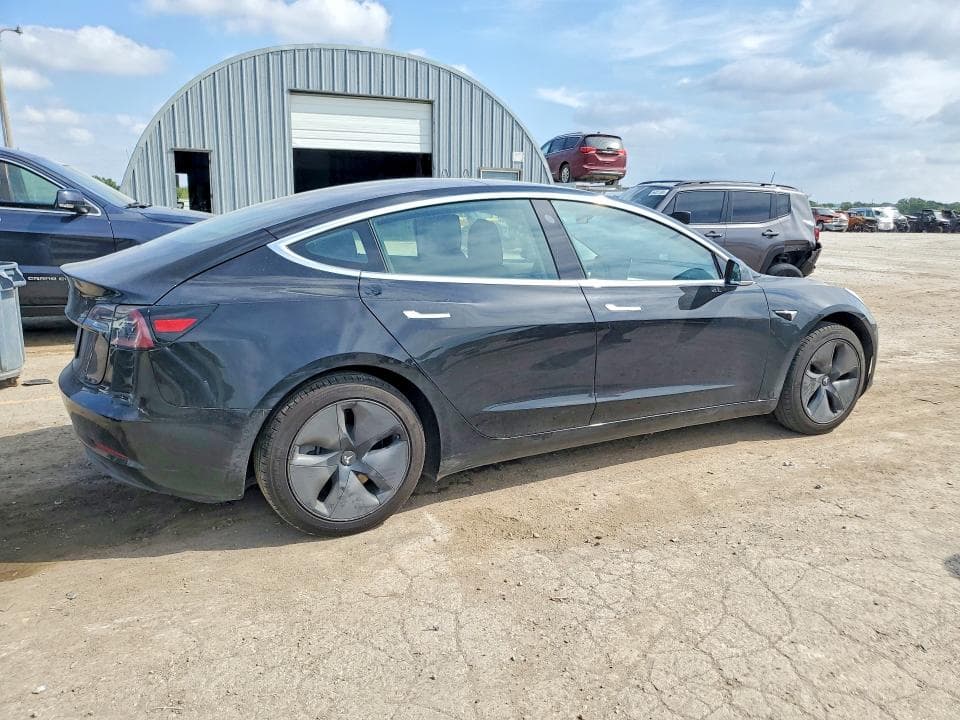 2019 TESLA MODEL 3 3