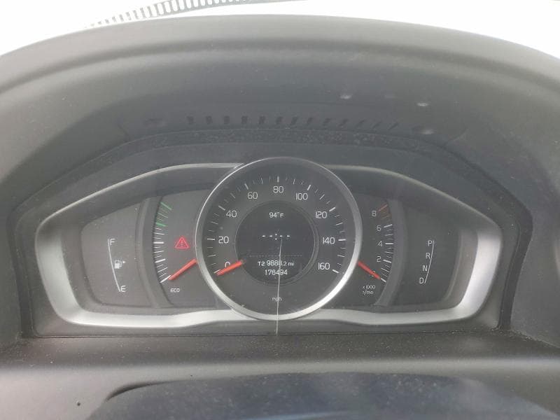 2017 VOLVO XC60 T5 9