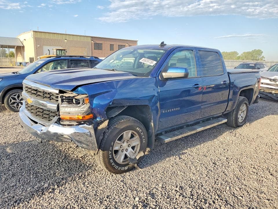 2017 CHEVROLET SILVERADO K1500 LT - 1