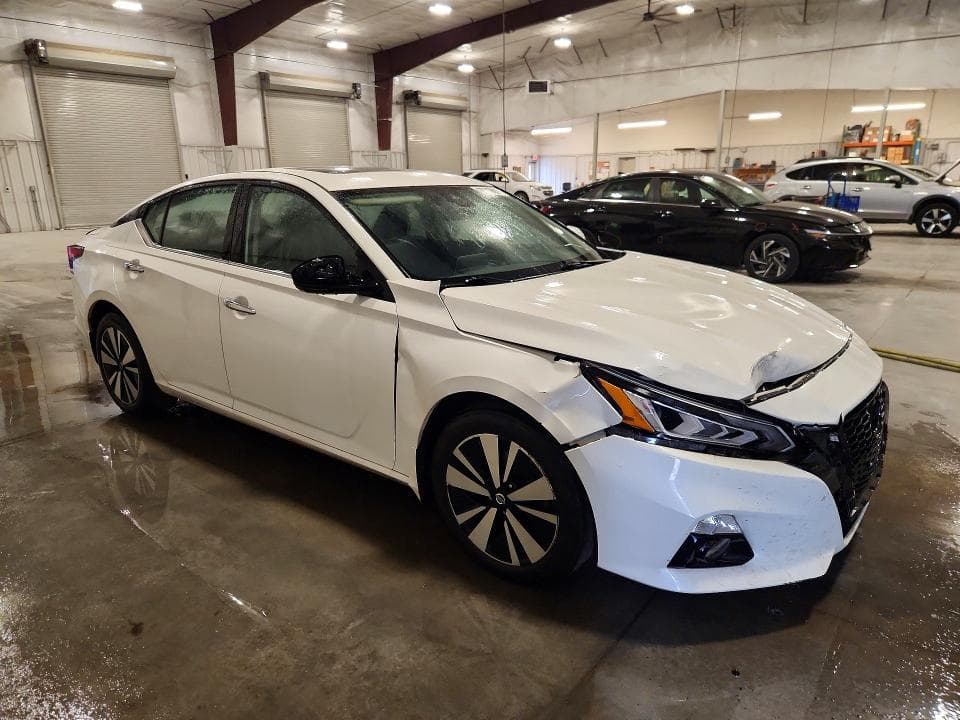 2019 NISSAN ALTIMA SL 4