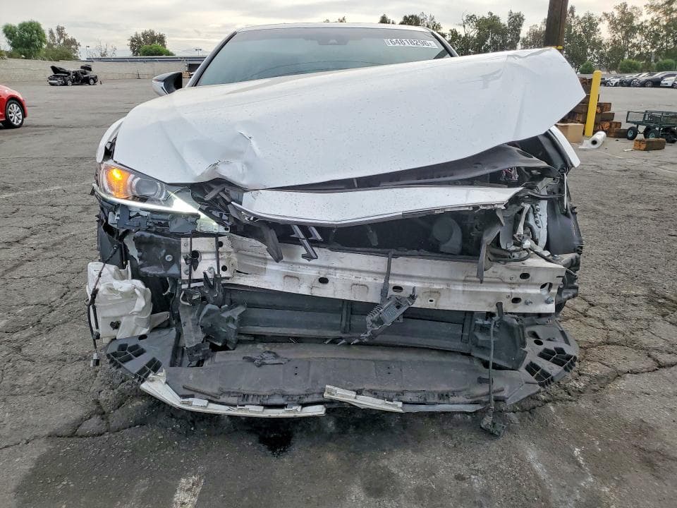 2022 LEXUS ES 300H BASE 5
