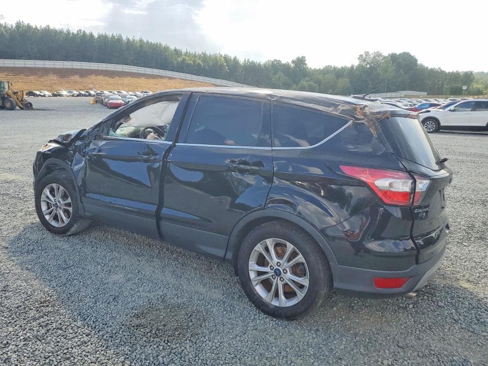 2017 FORD ESCAPE SE 2