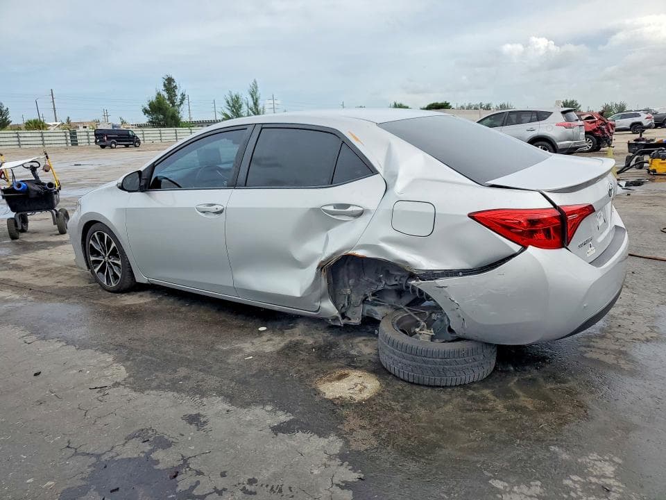 2017 TOYOTA COROLLA SE 2