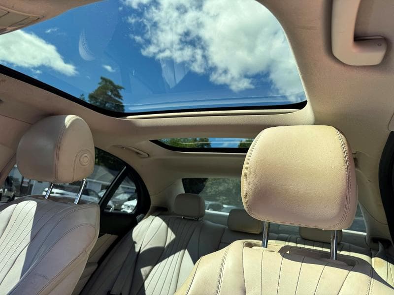 2017 MERCEDES-BENZ E 300 9