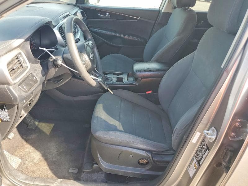 2017 KIA SORENTO LX V6 7