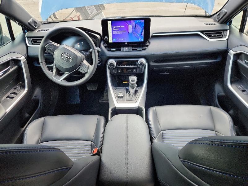 2024 TOYOTA RAV4 XSE 8