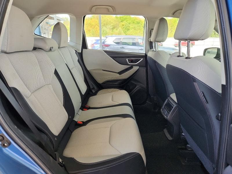 2023 SUBARU FORESTER 11