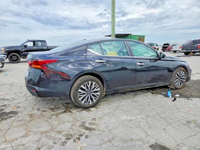 2023 NISSAN ALTIMA SV 3