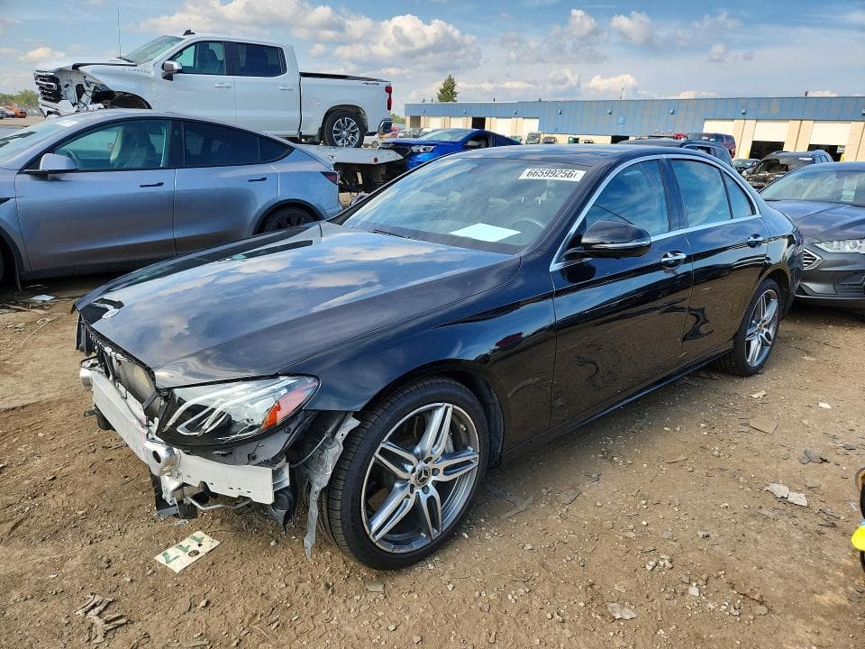 2019 MERCEDES-BENZ E 300 4MATIC - 1