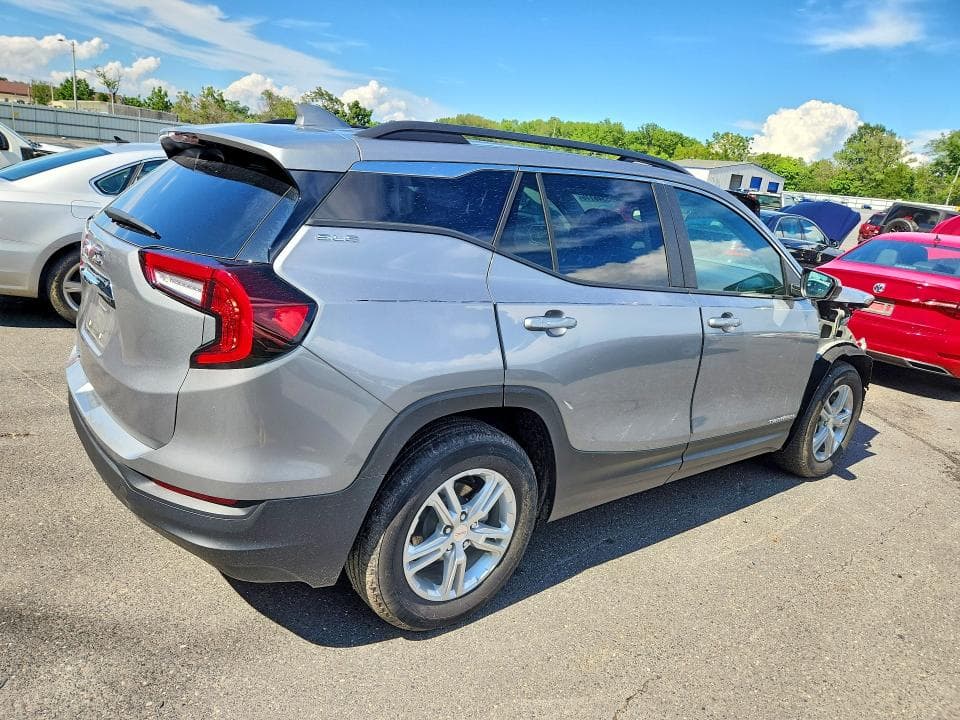 2024 GMC TERRAIN SLE 3