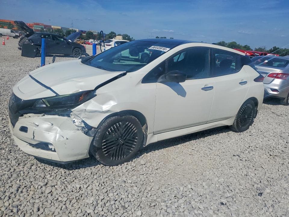 2023 NISSAN LEAF SV PLUS