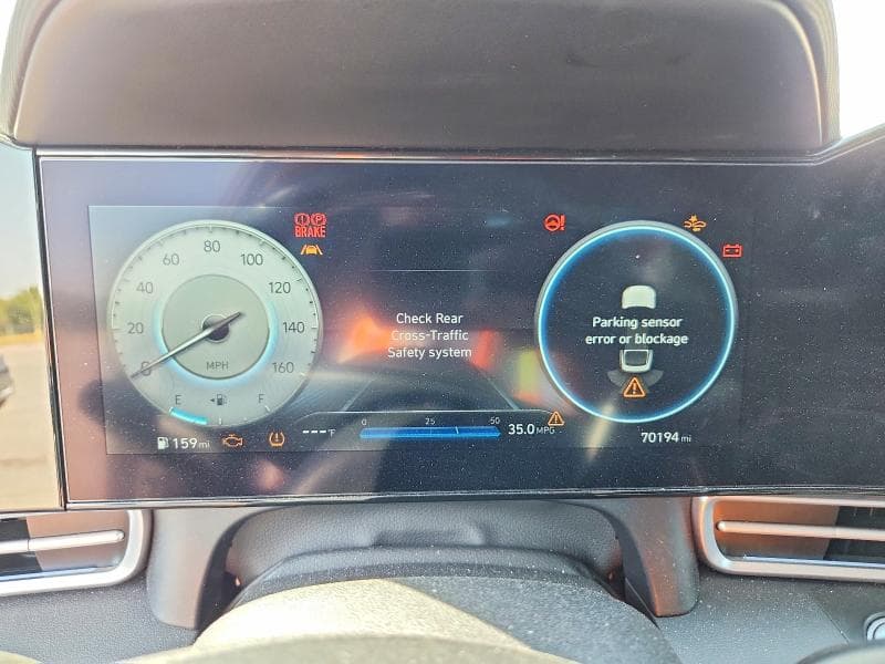 2022 HYUNDAI ELANTRA LIMITED 9