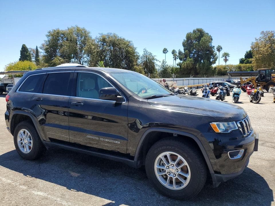 2018 JEEP GRAND CHEROKEE LAREDO 4