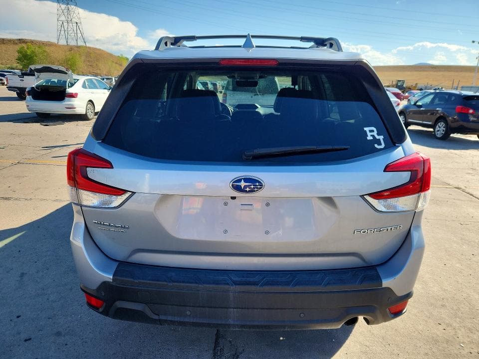 2022 SUBARU FORESTER LIMITED 6