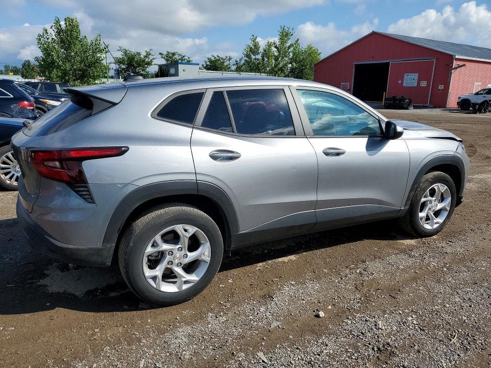 2025 CHEVROLET TRAX LS 3