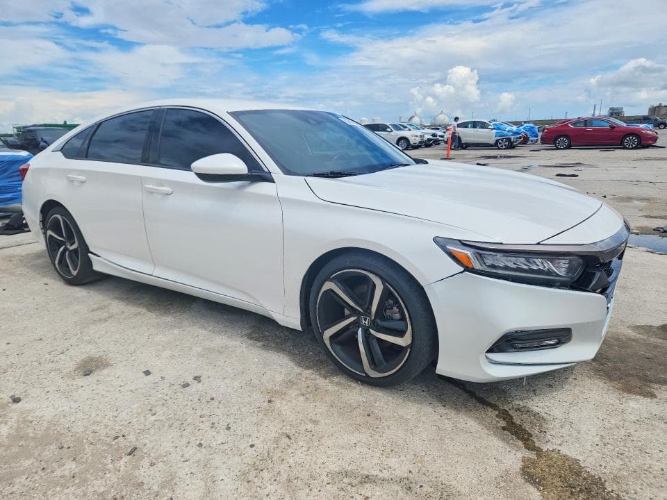 2018 HONDA ACCORD SPORT 4