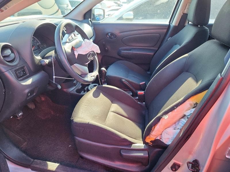 2018 NISSAN VERSA S 7