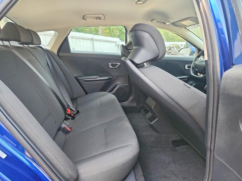 2026 KIA K4 LXS 10