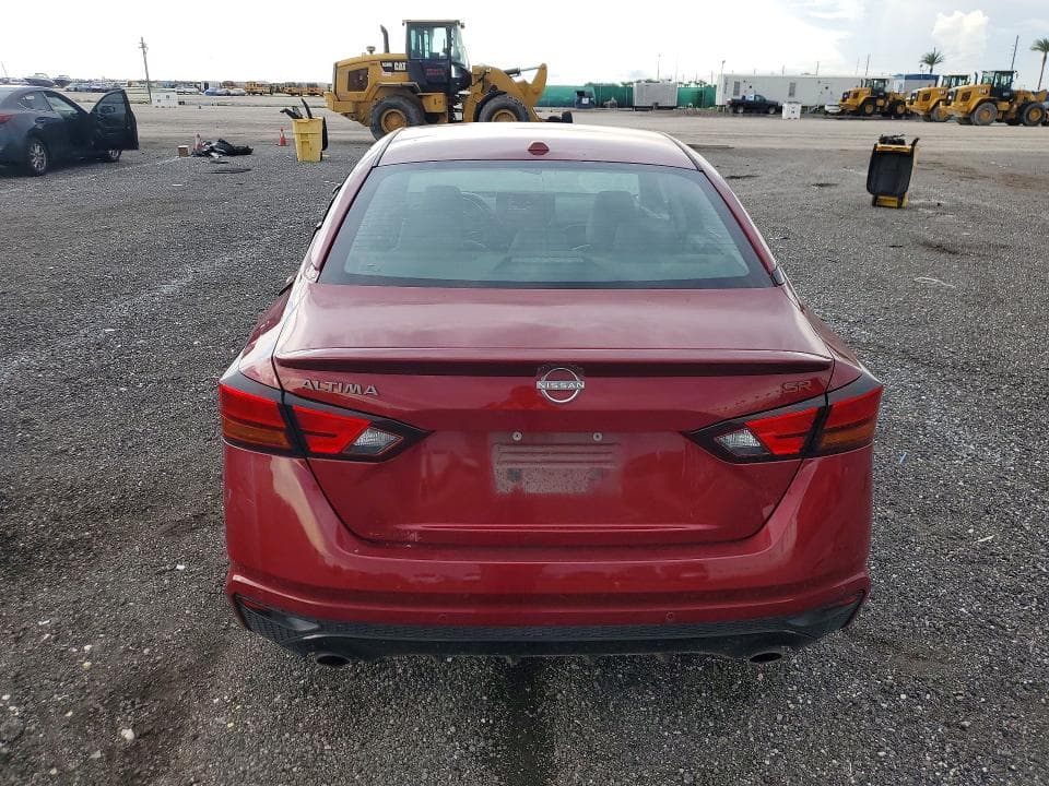 2024 NISSAN ALTIMA SR 6