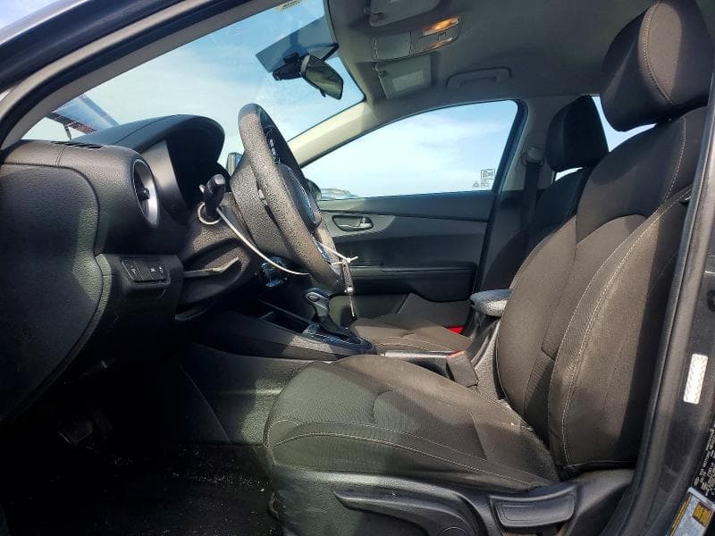 2019 KIA FORTE FE 7