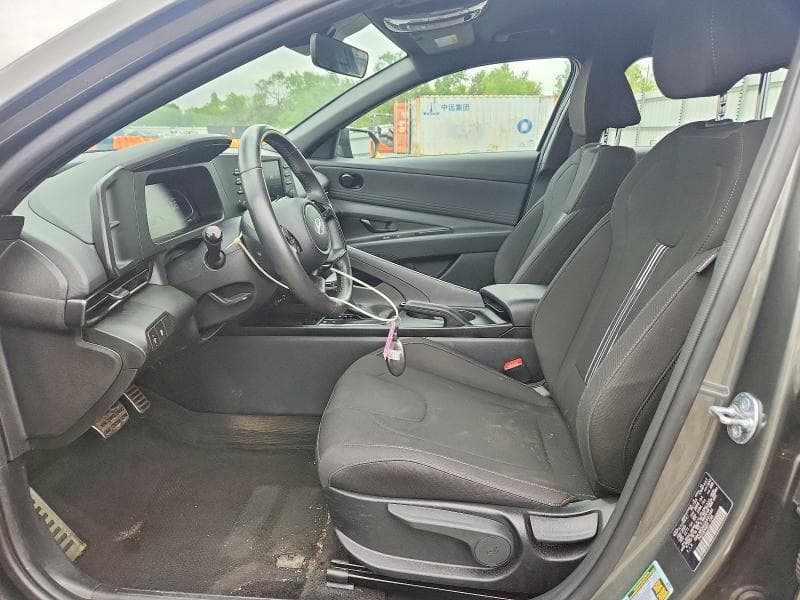 2025 HYUNDAI ELANTRA SEL SPORT 7