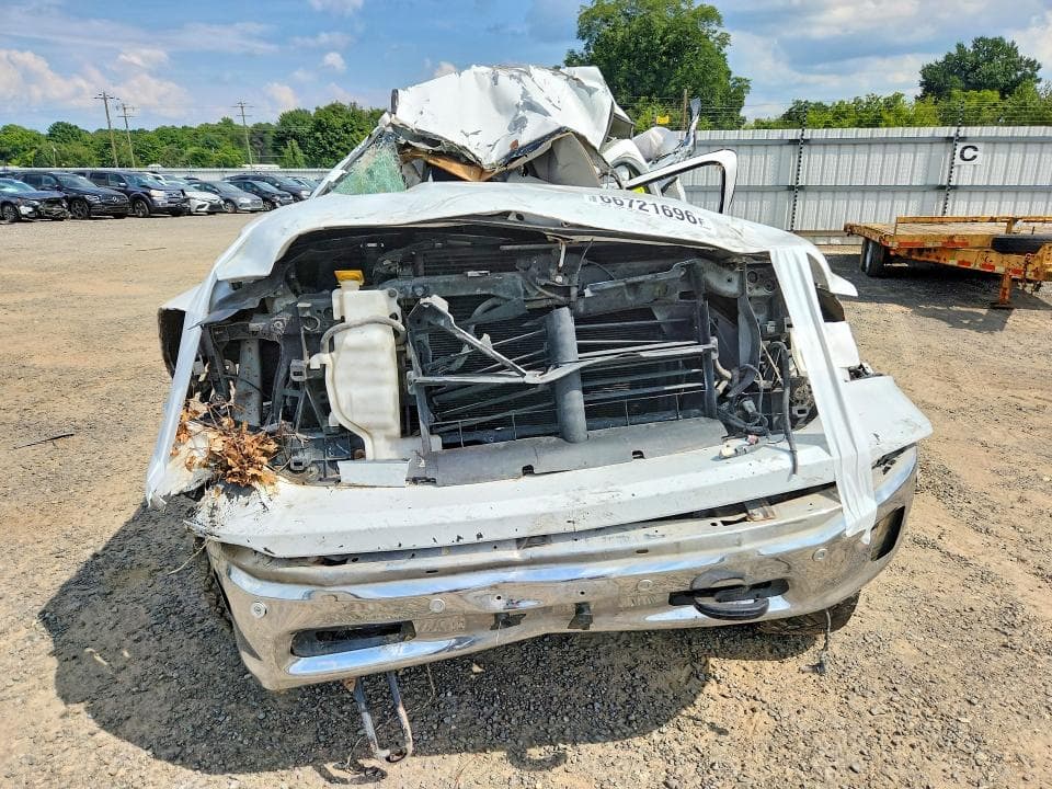2017 RAM 1500 SLT 5