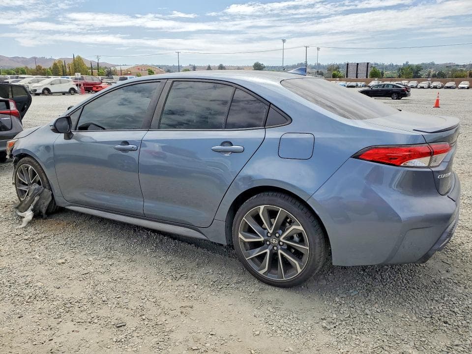 2022 TOYOTA COROLLA SE 2