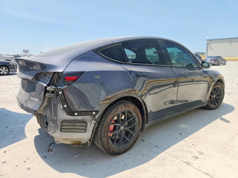 2022 TESLA MODEL Y 3