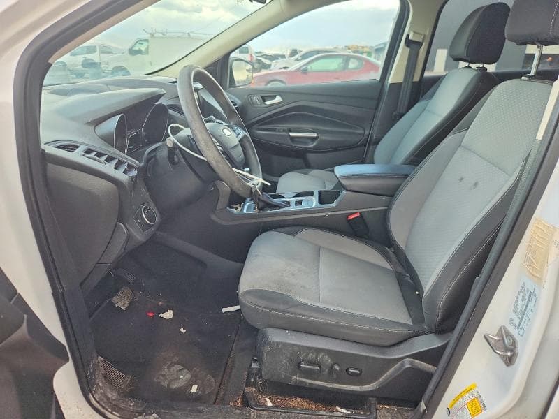 2017 FORD ESCAPE SE 7