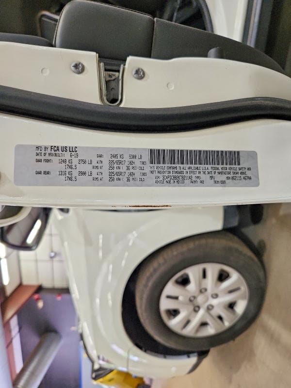 2019 DODGE JOURNEY SE 13