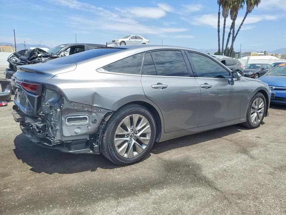 2022 TOYOTA MIRAI XLE 3