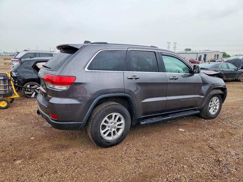2019 JEEP GRAND CHEROKEE LAREDO 3
