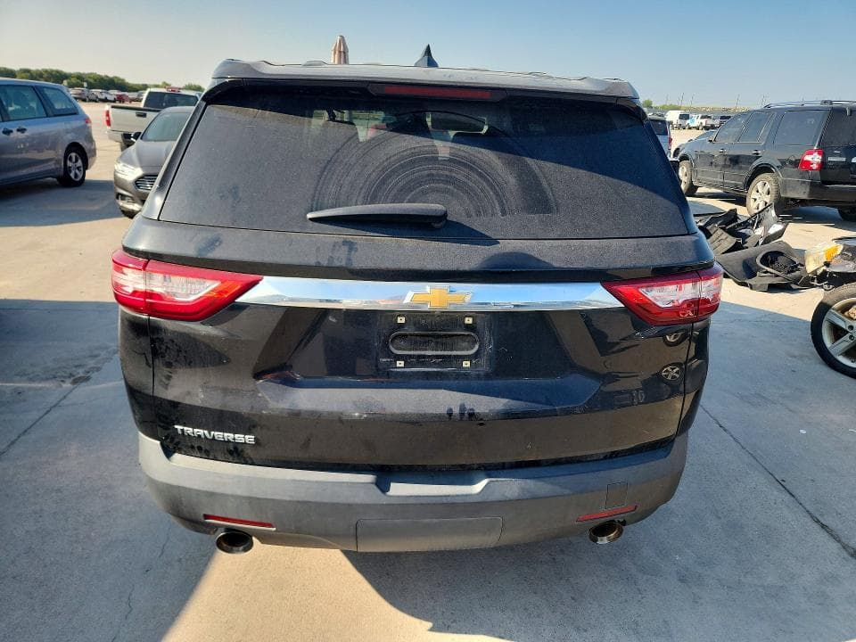 2019 CHEVROLET TRAVERSE LS 6