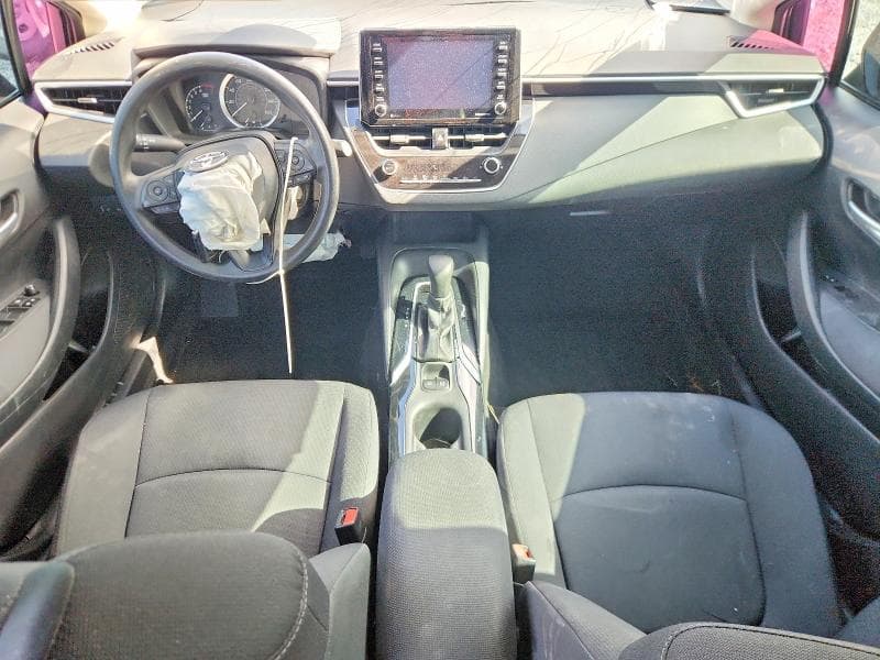 2021 TOYOTA COROLLA LE 8