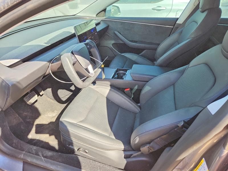 2025 TESLA MODEL 3 7