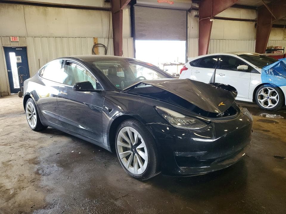 2021 TESLA MODEL 3 4