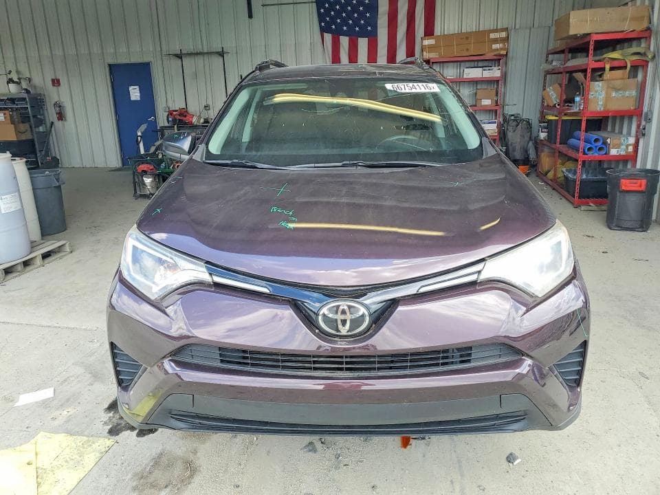 2017 TOYOTA RAV4 LE 5