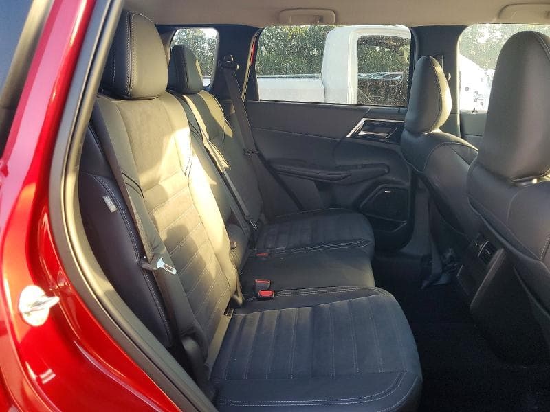 2026 MITSUBISHI OUTLANDER SE 11