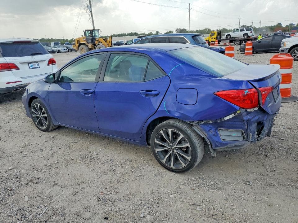 2017 TOYOTA COROLLA SE 2