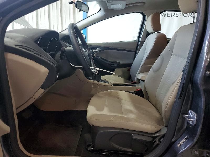 2017 FORD FOCUS SE 7
