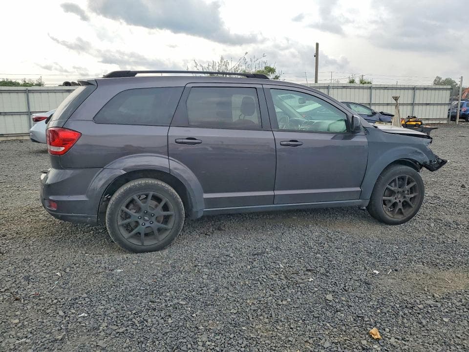 2019 DODGE JOURNEY SE 3