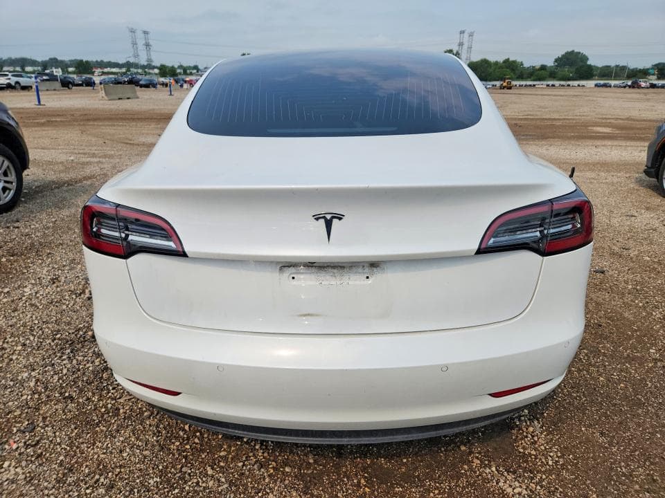 2020 TESLA MODEL 3 6