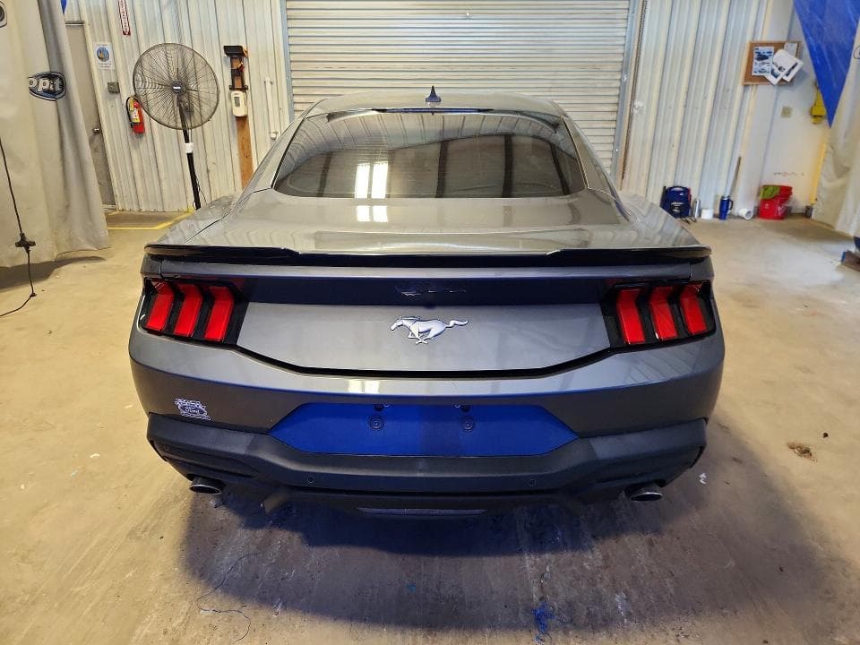 2024 FORD MUSTANG 6