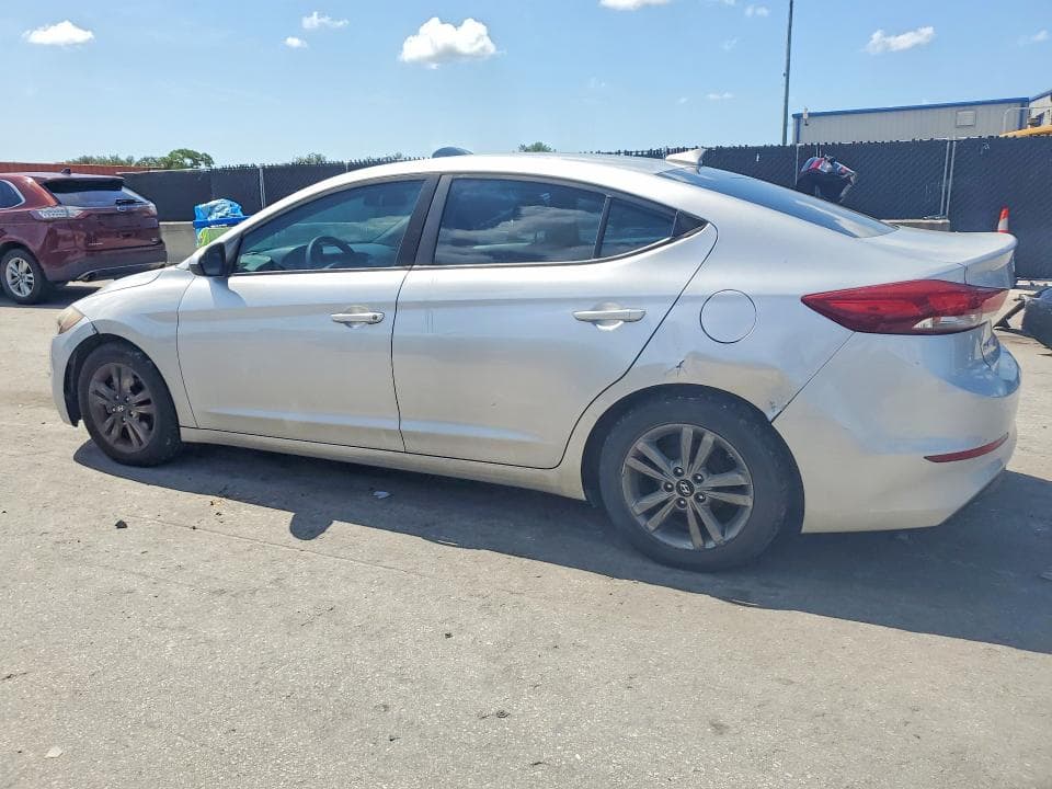 2017 HYUNDAI ELANTRA SE 2
