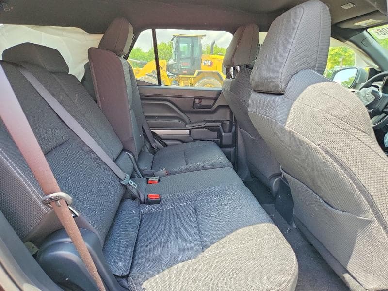 2026 TOYOTA 4RUNNER SR5 10