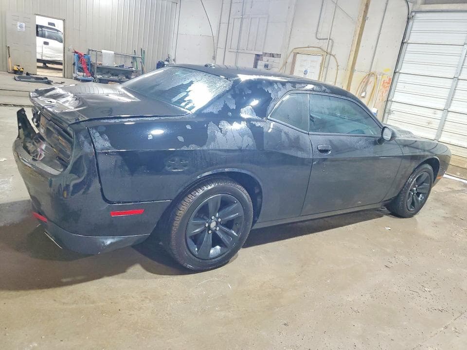 2020 DODGE CHALLENGER SXT 3