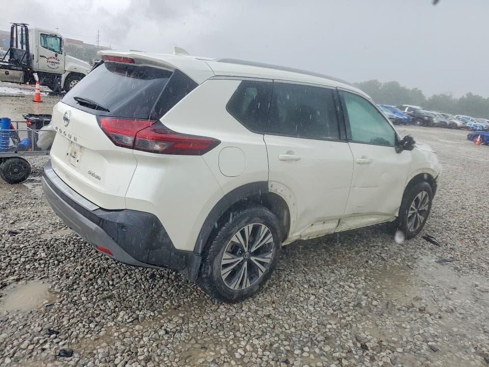 2021 NISSAN ROGUE SV 3