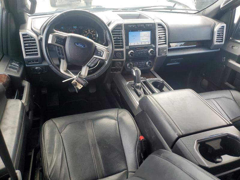 2017 FORD F150 SUPERCREW 8
