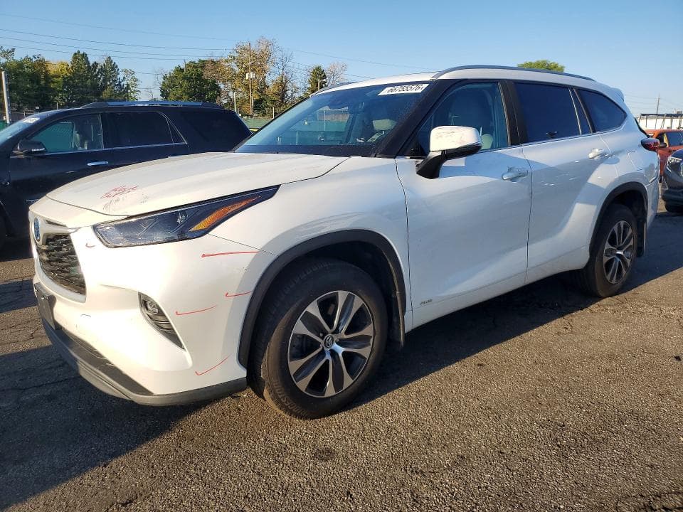 2022 TOYOTA HIGHLANDER HYBRID XLE - 1