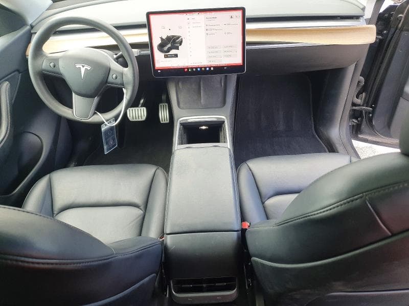 2021 TESLA MODEL Y 8